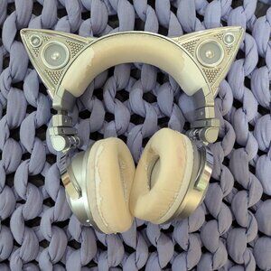 Limited Edition Ariana Grande Cat Headphones